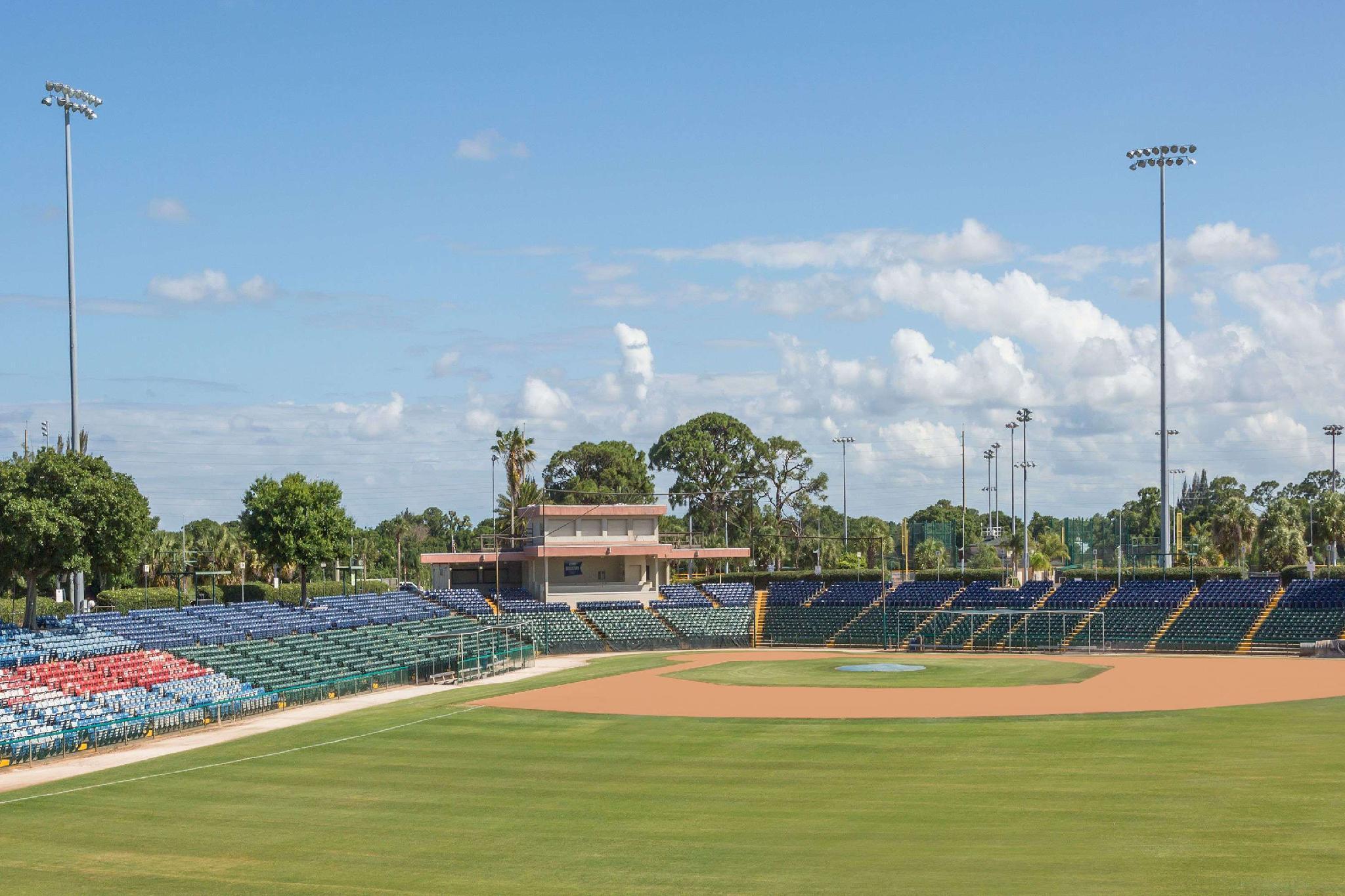 Howard Johnson By Wyndham Vero Beach/I-95 Buitenkant foto